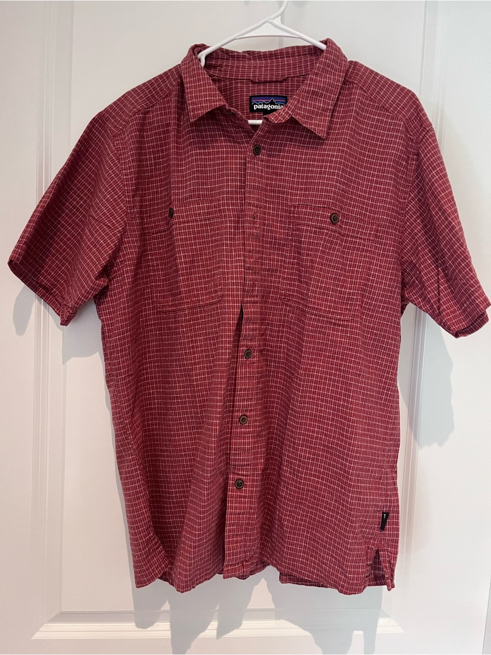 Patagonia Men's Short Sleeve Button-Down Shirt - Burgundy Check